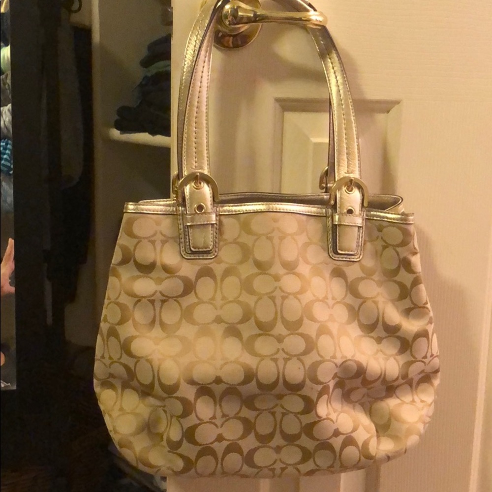 Coach purse